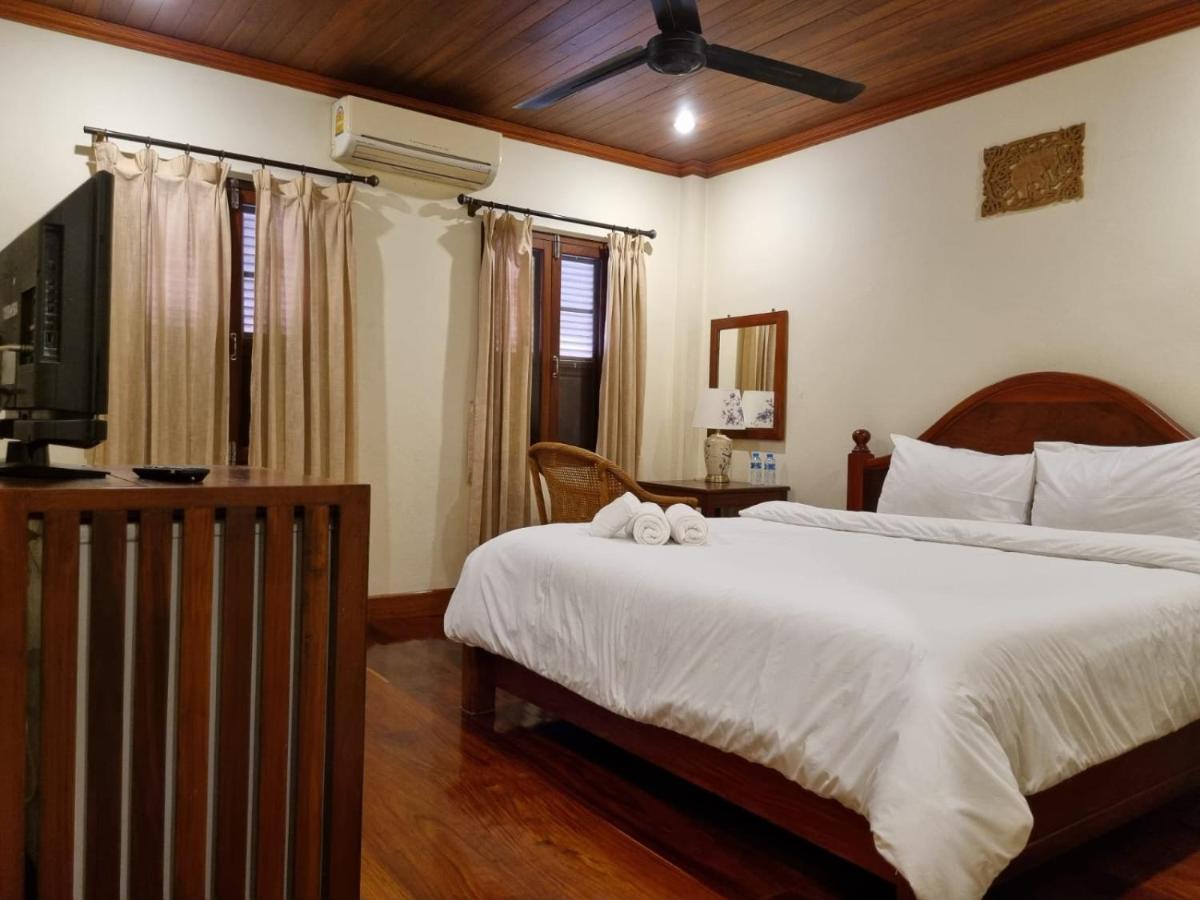 Somvang Khily Guesthouse 宋旺吉利 酒店 Luang Prabang Exteriör bild