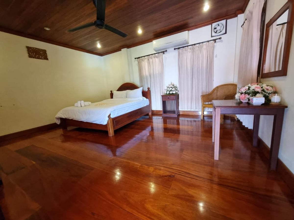 Somvang Khily Guesthouse 宋旺吉利 酒店 Luang Prabang Exteriör bild