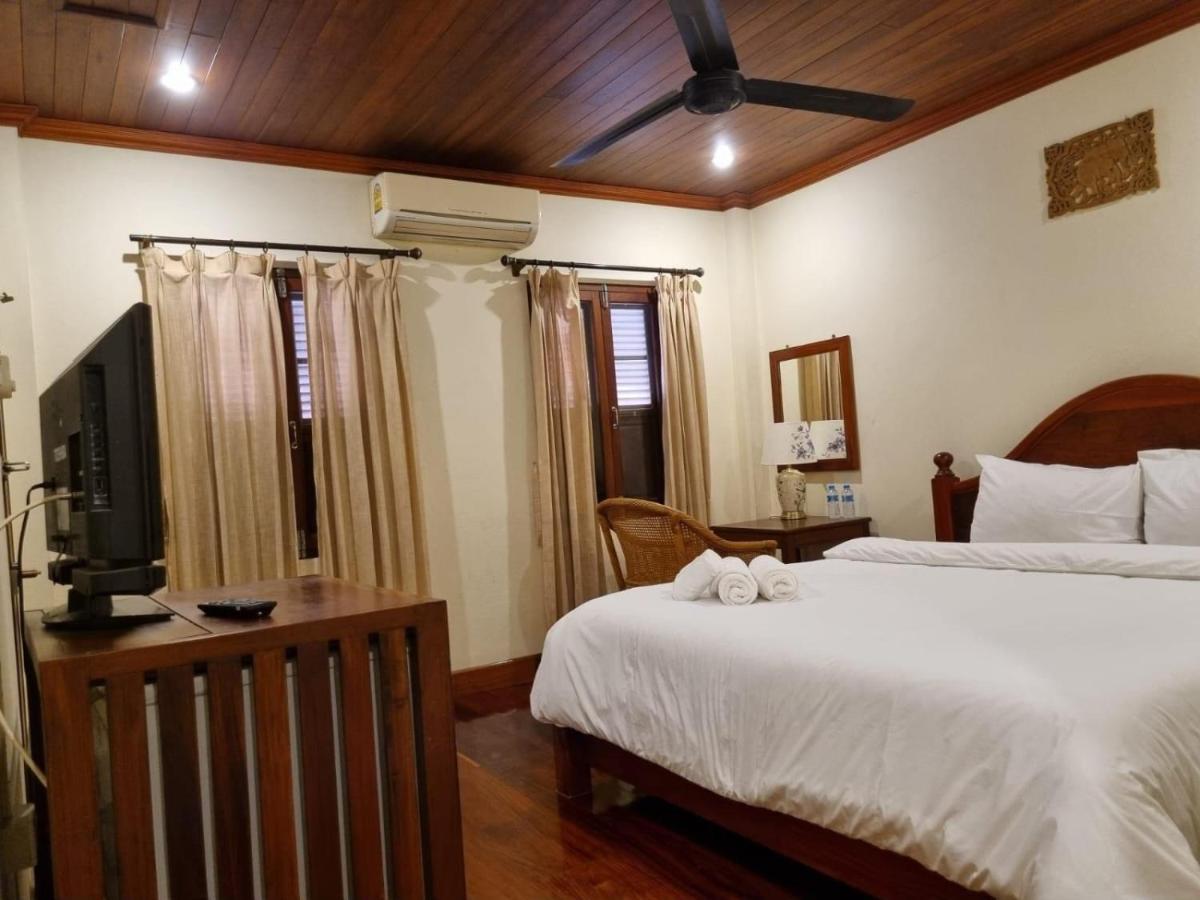 Somvang Khily Guesthouse 宋旺吉利 酒店 Luang Prabang Exteriör bild