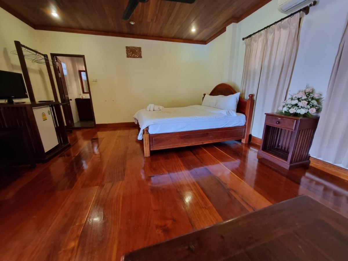 Somvang Khily Guesthouse 宋旺吉利 酒店 Luang Prabang Exteriör bild