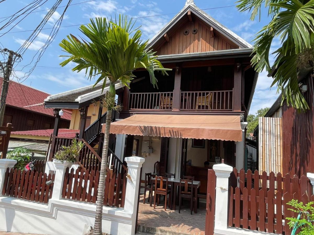 Somvang Khily Guesthouse 宋旺吉利 酒店 Luang Prabang Exteriör bild