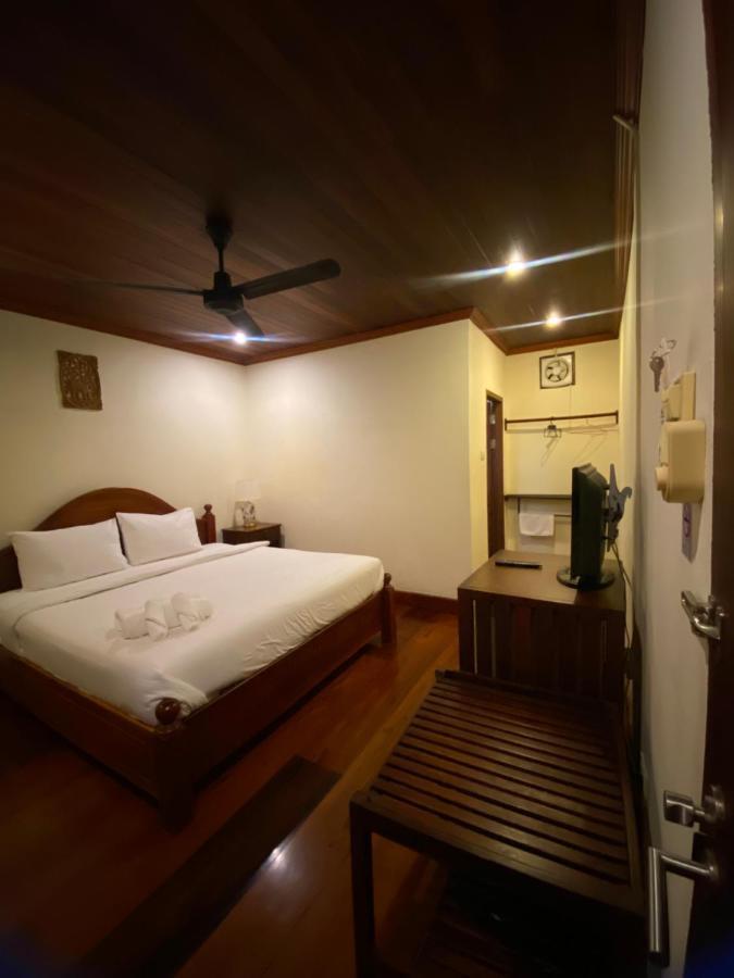 Somvang Khily Guesthouse 宋旺吉利 酒店 Luang Prabang Exteriör bild